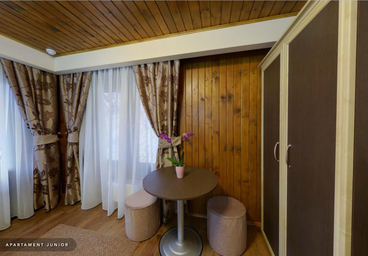 Hotel Hillden Lodge&Restaurant Drumu Carului المظهر الخارجي الصورة